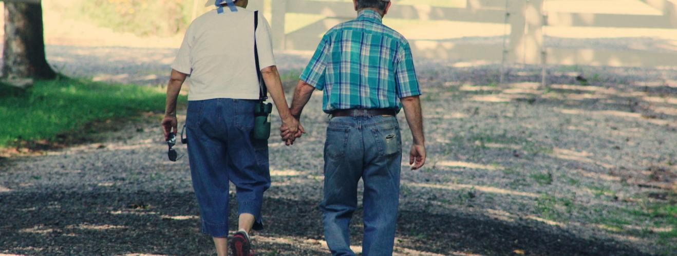 What To Look For In An Elderly Tracker Watch